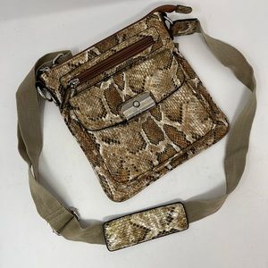 Alba Snake Skinned Crossbody Purse 3 Zip Front Flap Used Adjustable Strap GH09.